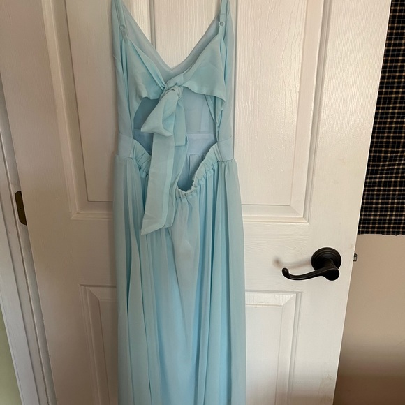 NWT BooHoo tie back midi chiffon skater dress size 4 - Picture 2 of 2